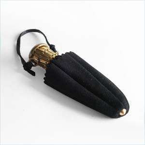coin purse in the shape of a closed umbrella